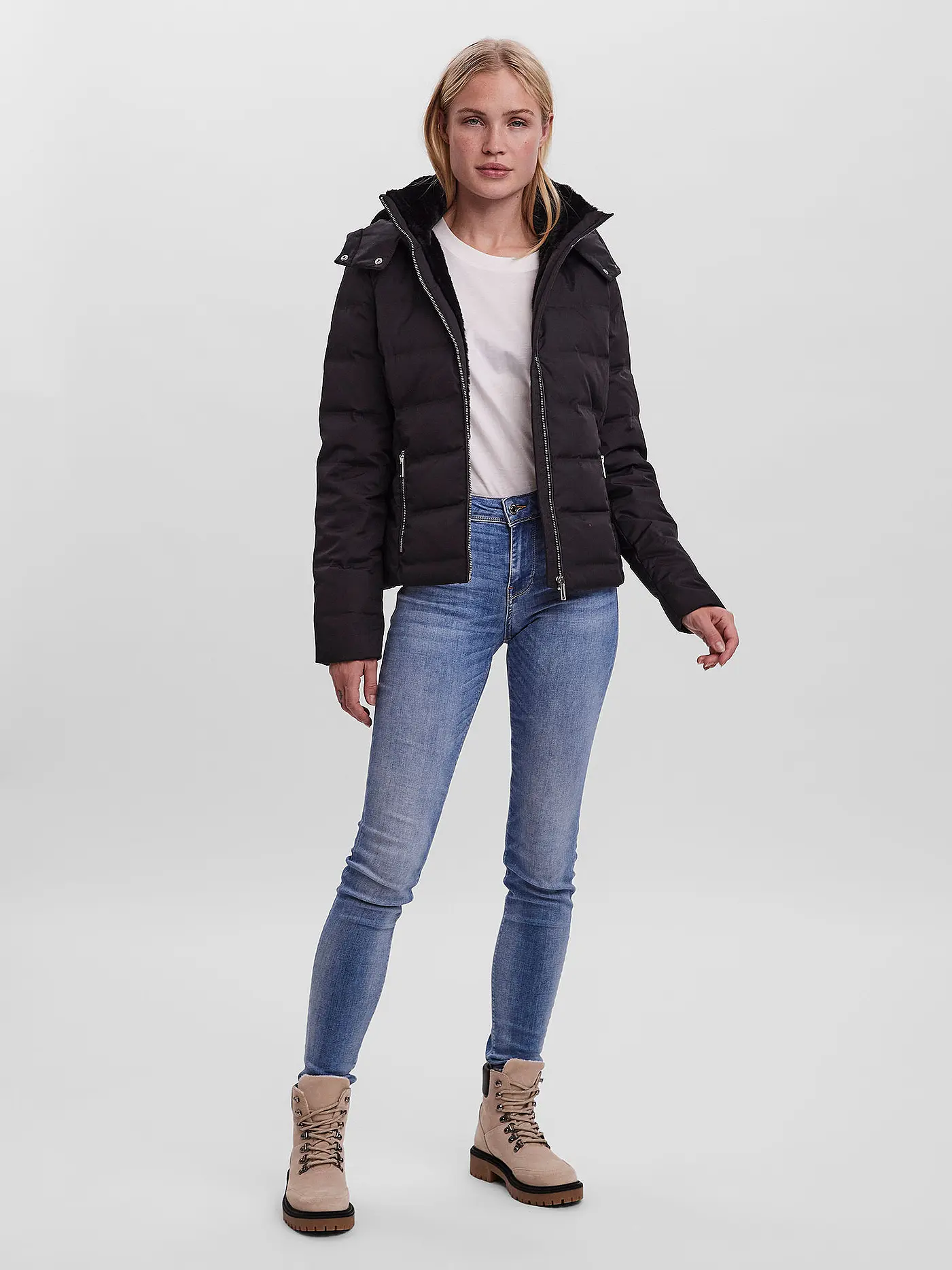 VERO MODA | Steppjacke VMDOLLY | schwarz